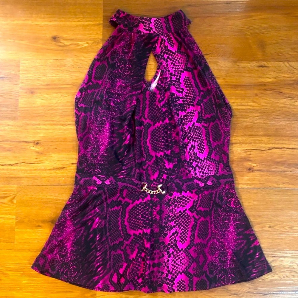 Thalia Sodi sleeveless top